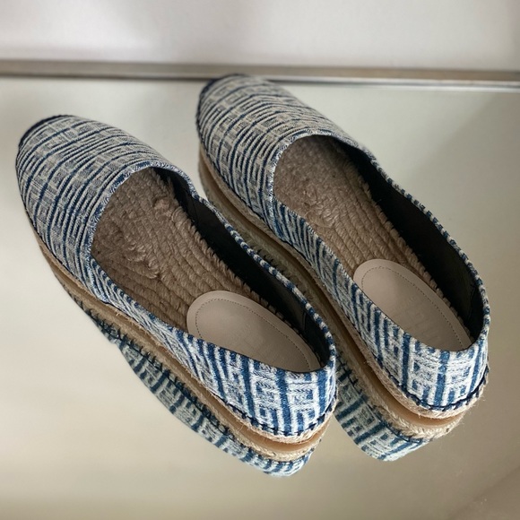 New GIVENCHY ESPADRILLES WITH MONOGRAM 40 $750 - Picture 9 of 13